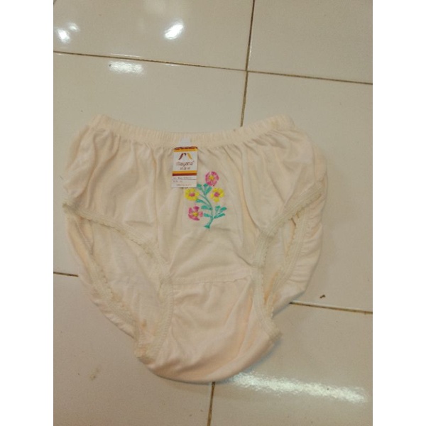 Celana dalam wanita 3 pcs  ukuran xl