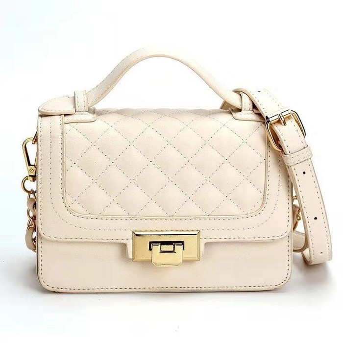 TAS MURAH TASSELEMPANG TAS IMPORT TAS PESTA TAS BATAM ELEGAN (JKT0006)