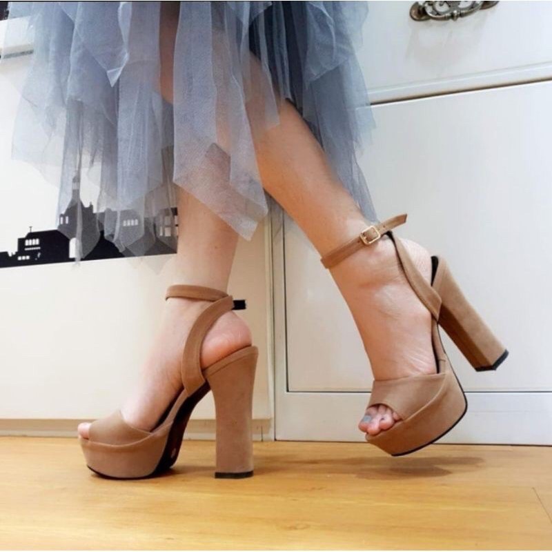 Heels Zara suede 13 cm / Zara high heels suede
