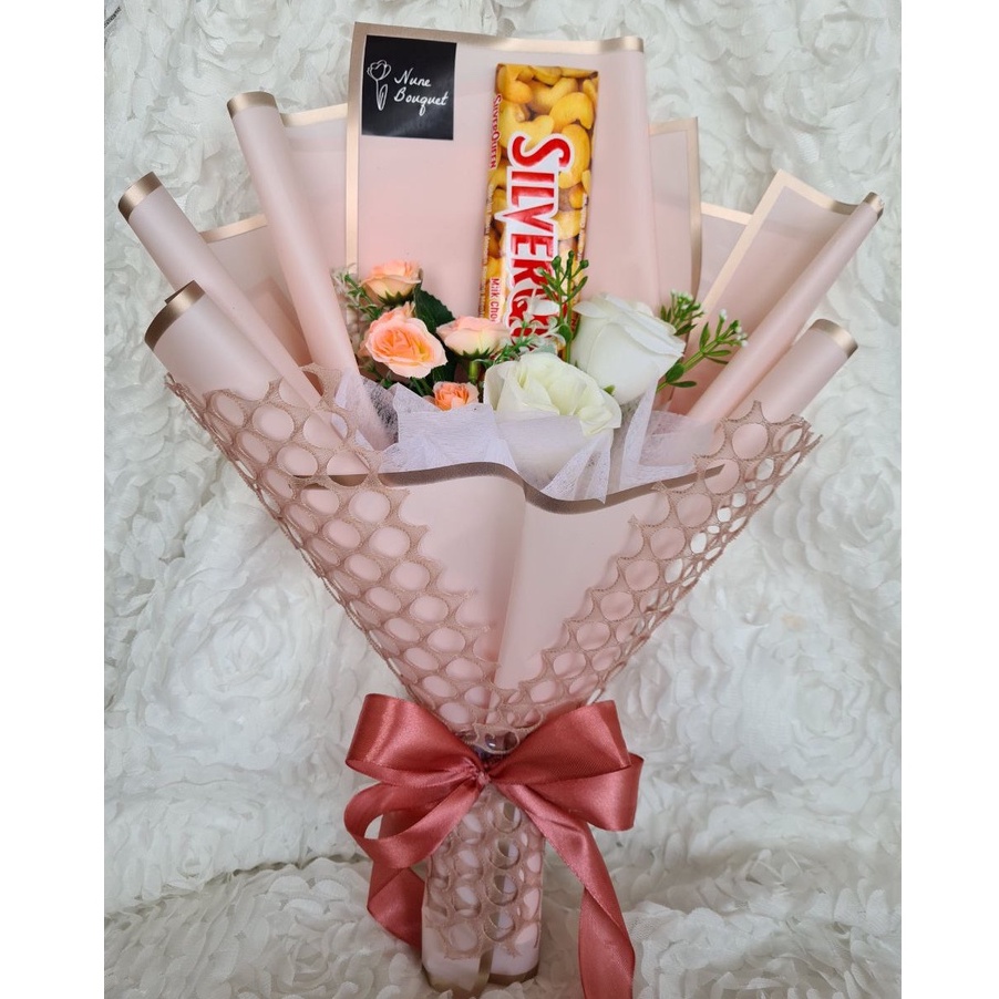 Buket Coklat | Buket Bunga Coklat | Buket Silverqueen | Buket Valentine