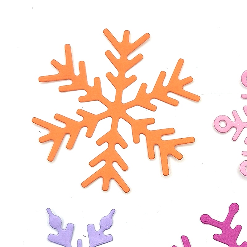 Cetakan Stensil Cutting Dies Motif Snowflake Natal Bahan Metal Untuk Scrapbook / Craft DIY / Dekor