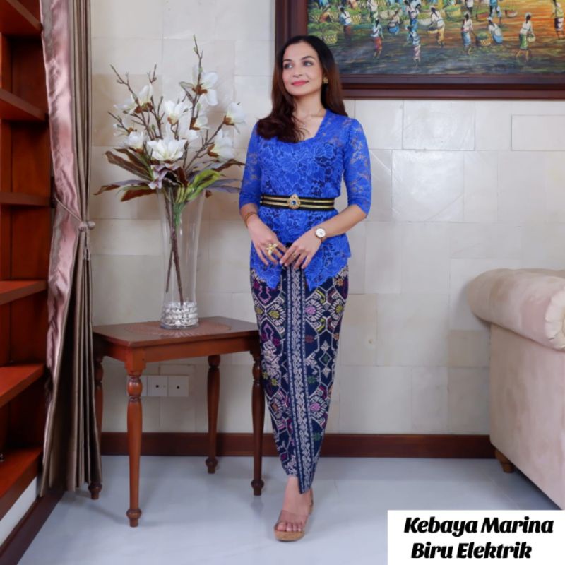 Setelan Kebaya Brokat Bali Marina