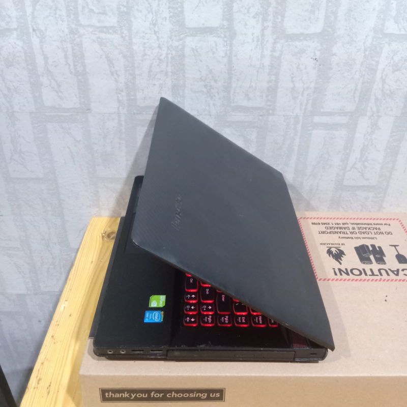 Laptop Gaming Lenovo ideapad Y410 intel Cor i7-4700QM Ram 8GB/1TB Vga Nvdia Geforce GT755M Keyboard backlight