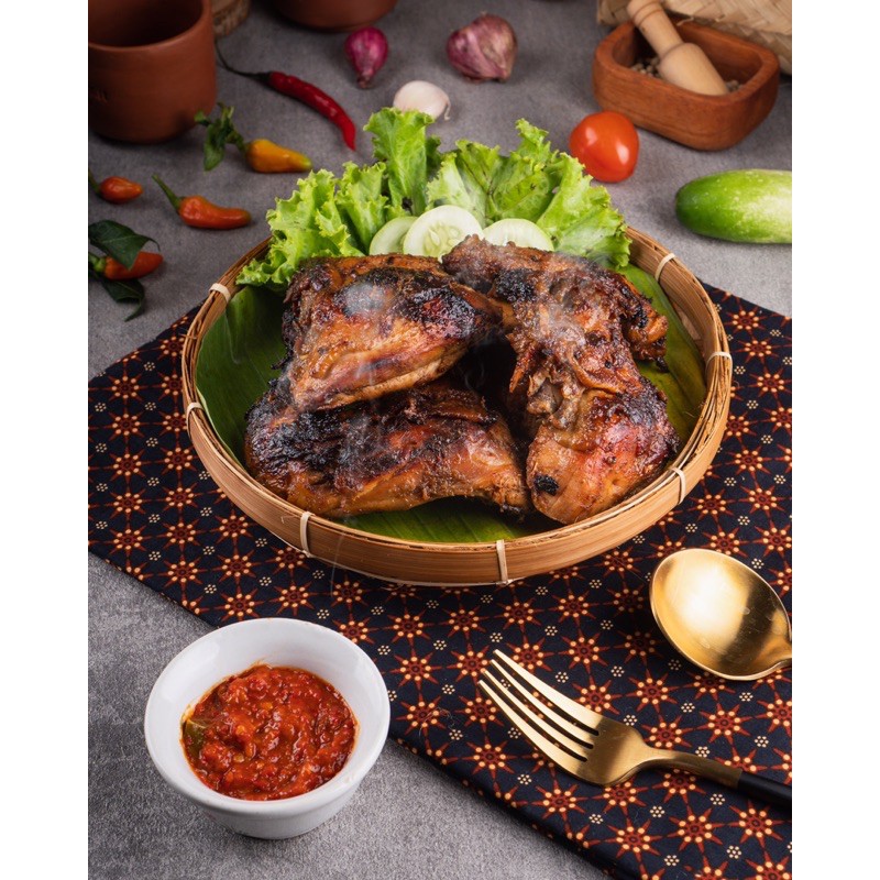 

Frozen Food Ayam Ungkep Khas Rampai 1 Ekor FREE Sambal