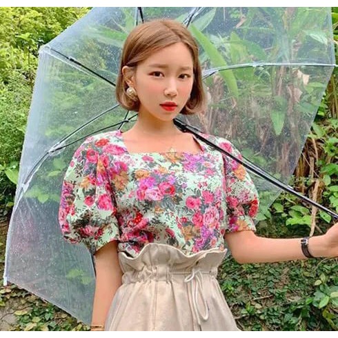 Atasan blus import kerah kotak motif bunga bahan katun import THOLENA