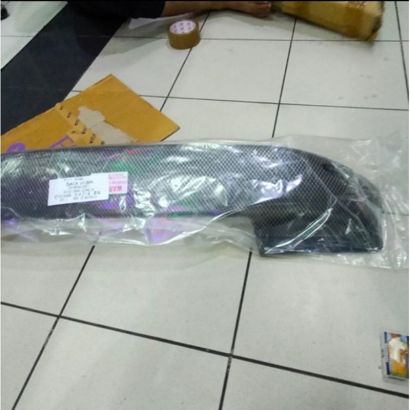 back visor / spoiler new escudo 1.6/2.0 carbon
