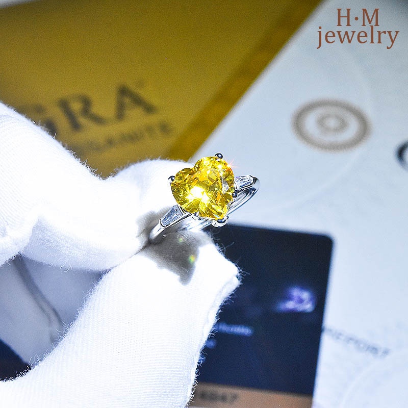 Cincin Model Terbuka Bentuk Hati Aksen Berlian Kuning Bahan S925 Silver