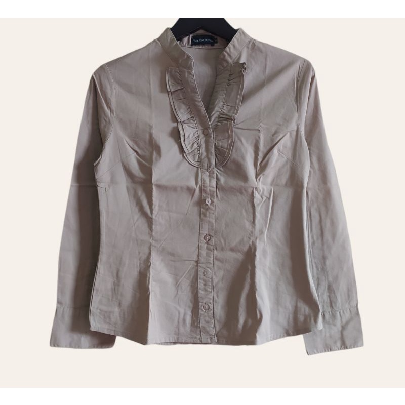 kemeja executive, kemeja the executive, kemeja wanita ,kemeja brand executive, kemeja kantor