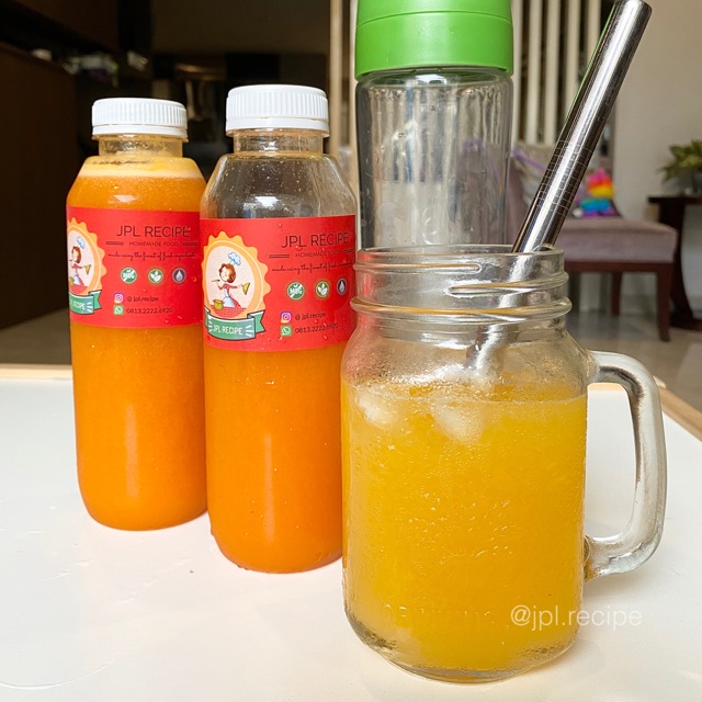 

MINUMAN MARKISA SEGAR PURE 100% TANPA PEMANIS BUATAN, TANPA PENGAWET, TANPA PEWARNA BUATAN