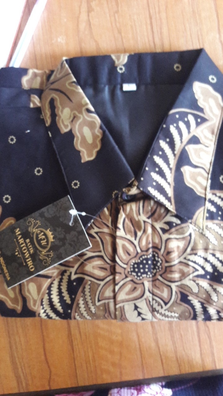 Godongan Ireng Kemeja Batik Pria Lengan Pendek Lapis Furing Katun Primisima Batik Solo