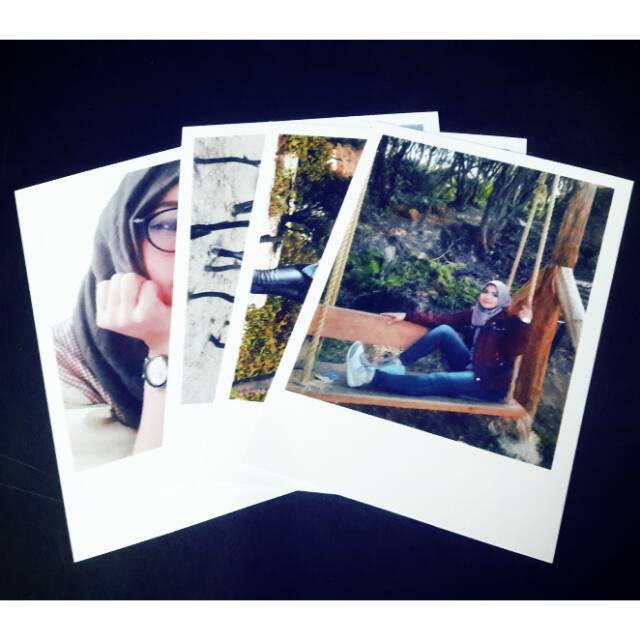 

CETAK POLAROID 3R + LAMINATING GLOSSY 2 SISI