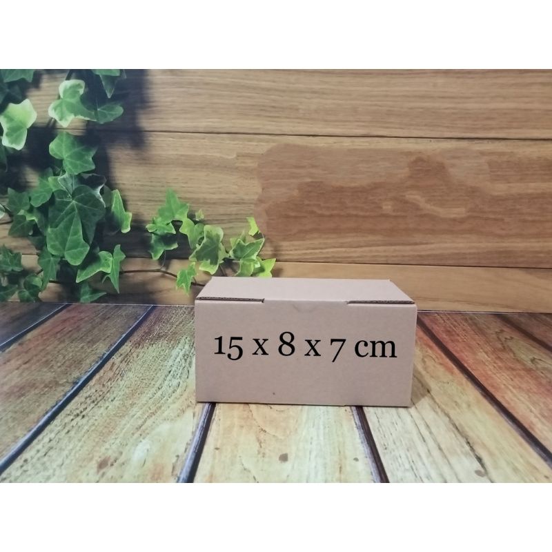 

box/kardus 15x8x7cm...die cut