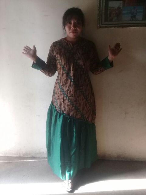 Keluarga Batik Couple Sarombit Seragaman Kondangan Tanah Abang Wanita Murah Princess Azkana Sogan 03