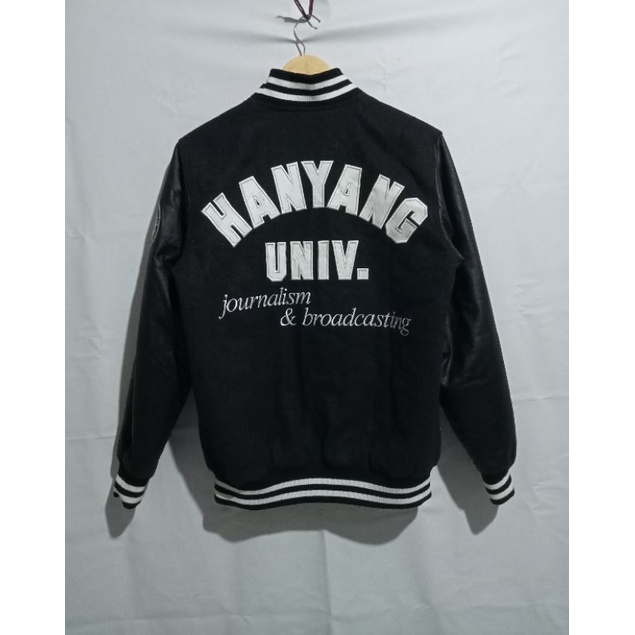 Varsity Leater univ Hanyang