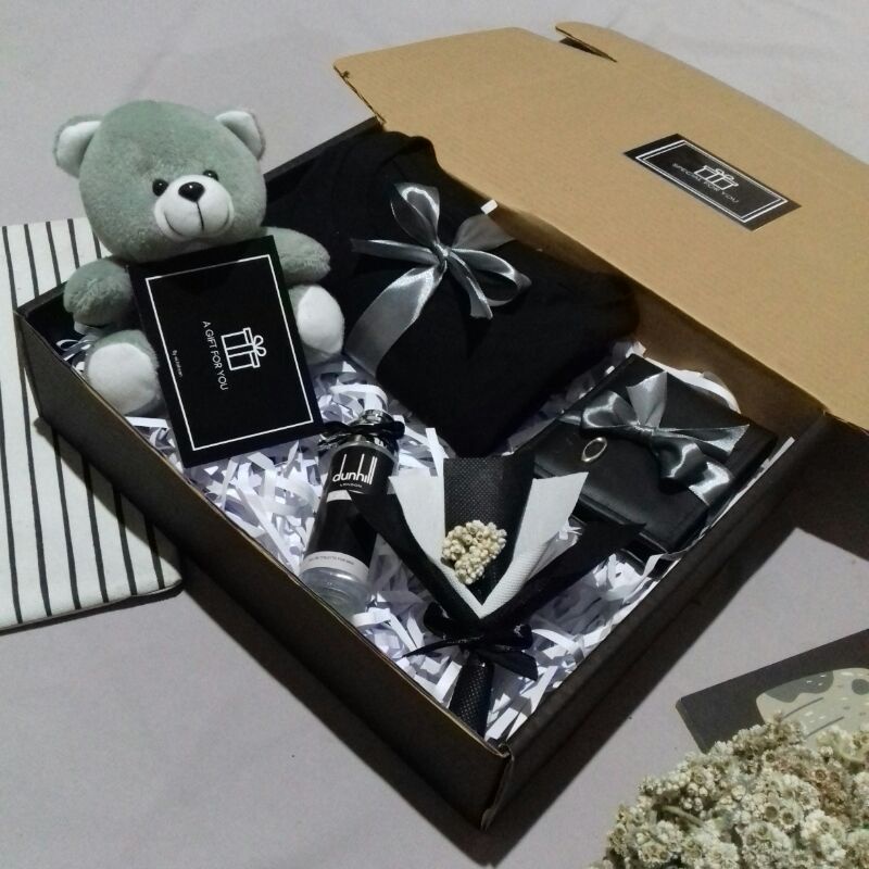 HAMPERS COWOK CEWEK GIFT BOX PREMIUM BLACK SERIES COWOK CEWEK KADO ULANG TAHUN KADO WISUDA