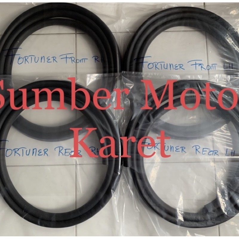 Paket Karet Body Pintu Fortuner + Bagasi ( 5 Pintu )