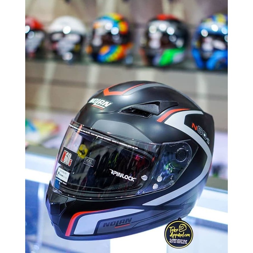 Helm Nolan N60-5 / Practice.18