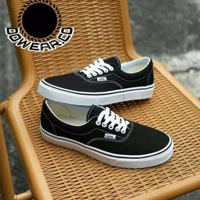 Barang Berkualitas VANS AUTHENTIC CALIFORNIA BLACK AND WHITE SEPATU PRIA MURAH GRADE ORI MURAH