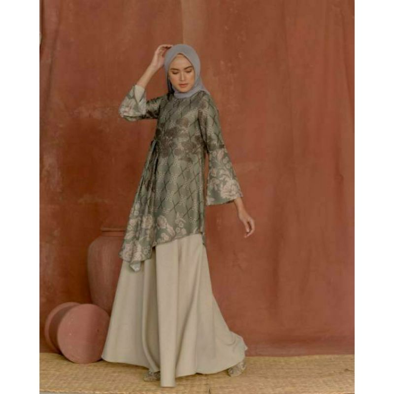 Flores Tunik in Forest Size S By Wearing Klamby / Blouse New Original