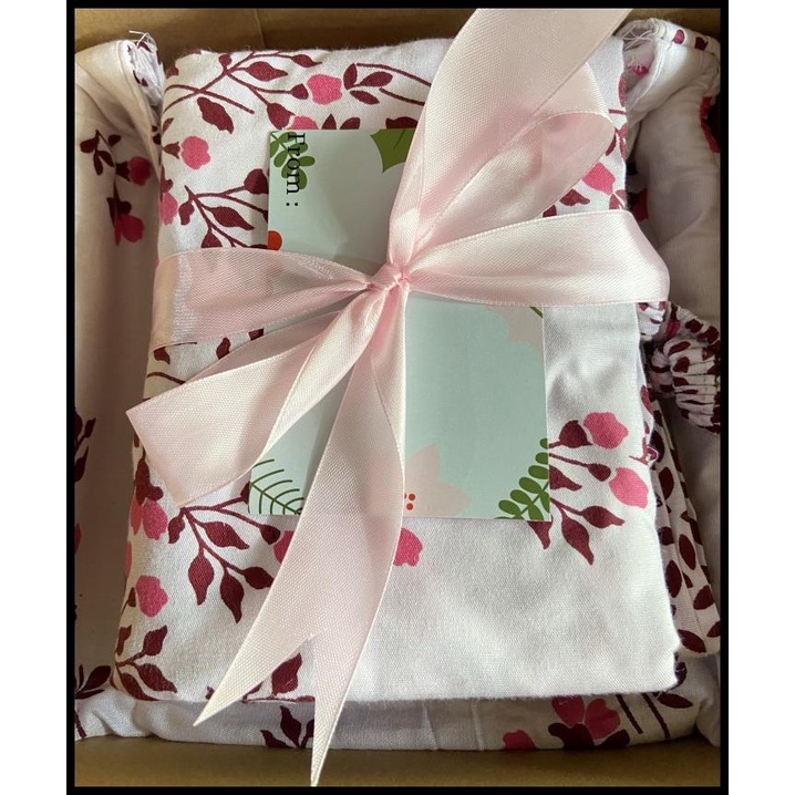 

Girl Series/Hampers Mukenah/Gift Box/