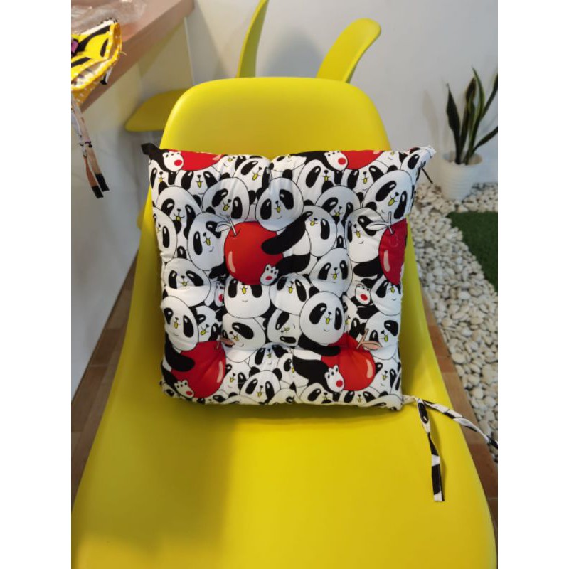 Bantal duduk | alas duduk ukuran 35 x 35 motif polkadot