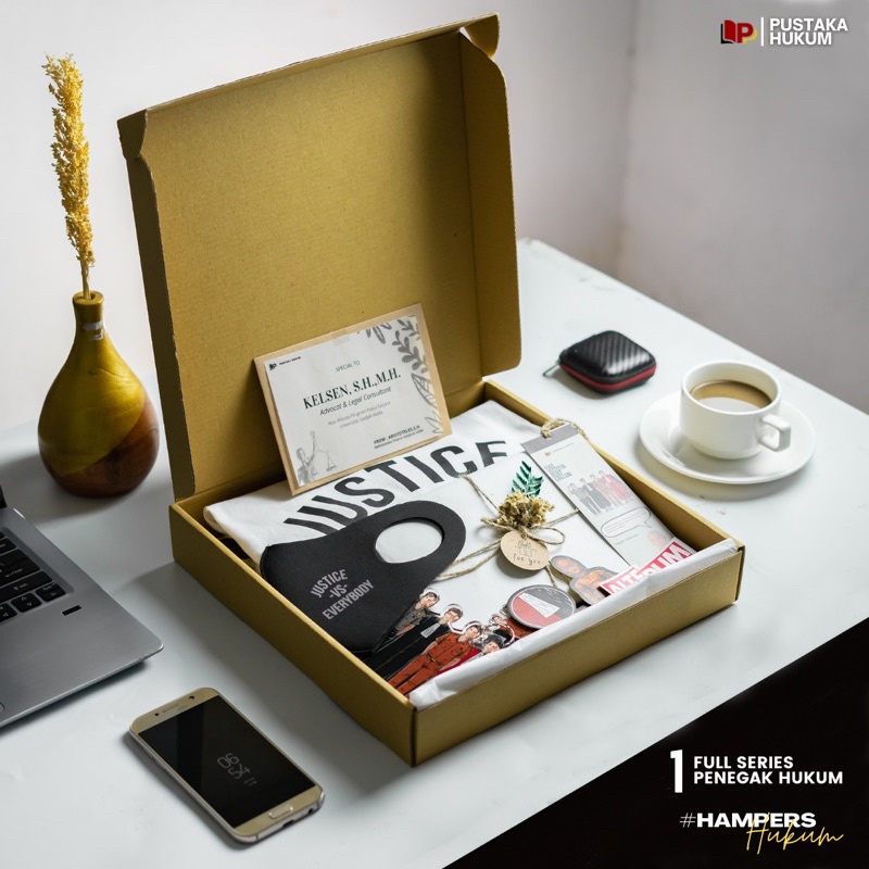 

Hampers Hukum Paket Full Series (1) - Penegak Hukum