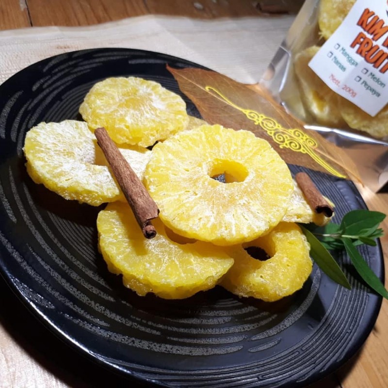 

nanas kering 500 gram