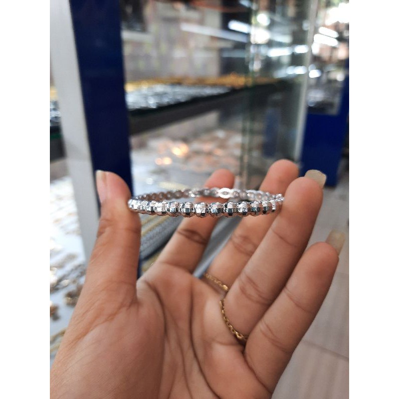 Gelang biji lada