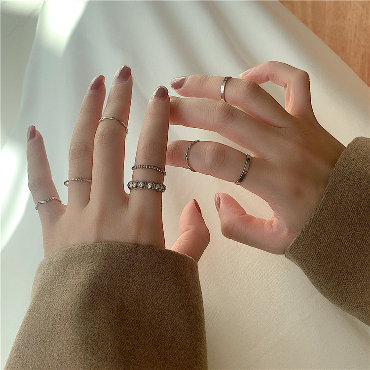 AY(CN) 8pcs / Set Cincin Geometris Warna Emas Gaya Korea Untuk Aksesoris Perhiasan