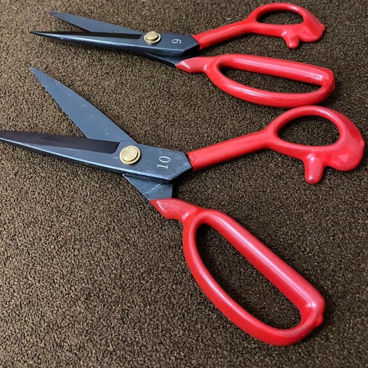 

Ready Stock Gunting Kain Gagang Karet premium / Gunting taylor / Gunting penjahit gagang karet / gunting tajam Q75