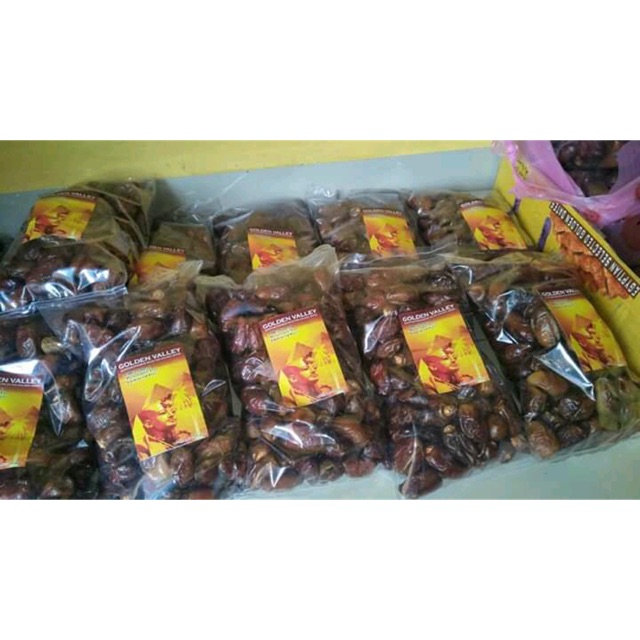 

Kurma asli Madinah