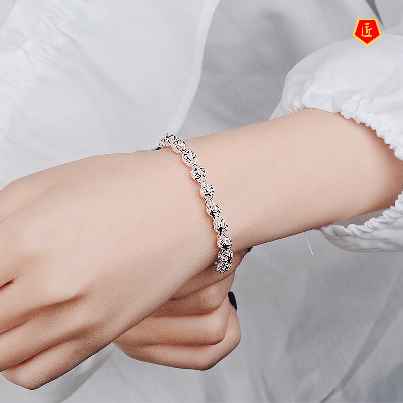 [Ready Stock]Hollow-out Exquisite Ball Bracelet