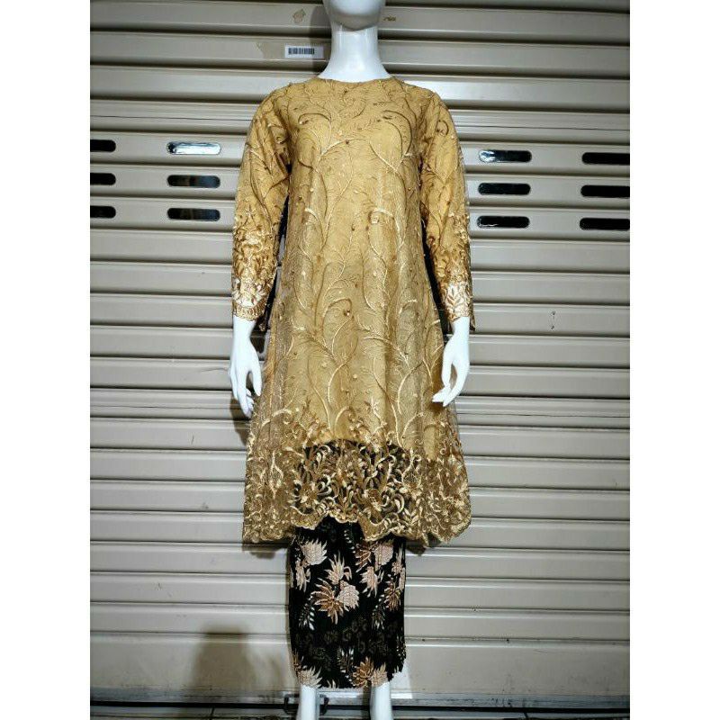 NEW KEBAYA TUNIK TILLE JUMBO 130/KEBAYA MODERN LD 130/KEBAYA PESTA/KEBAYA KEKINIAN-Gold