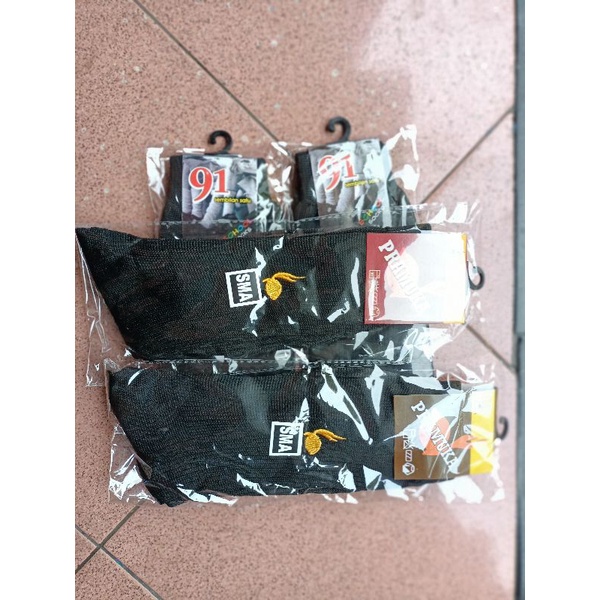 KAOS KAKI SEKOLAH PUTIH HITAM PRAMUKA SD SMP SMA KAOS KAKI OSPEK KANTOR FORMAL KAOS KAKI PUTIH POLOS KAOS KAKI HITAM KAOS KAKI PRAMUKA KAOS KAKI TUNAS