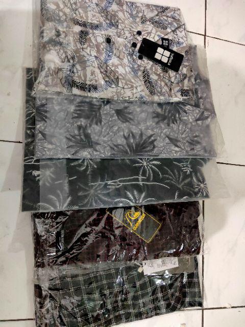 Hem Motif Daun Surfing