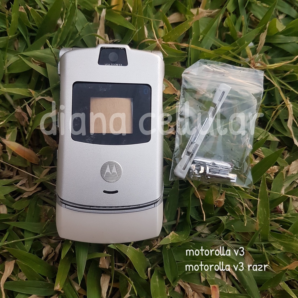 case casing housing kesing motorola V3 V3 razr fullset silver