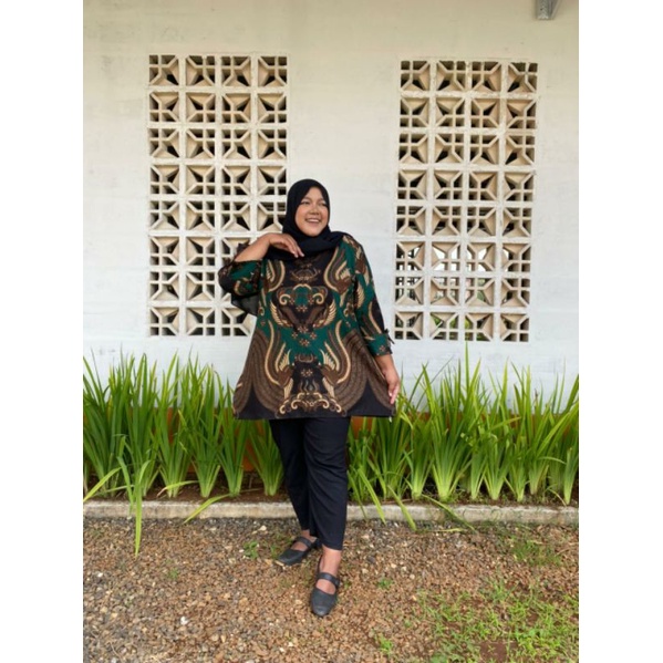 TUNIK JUMBO BIGSIZE 3L 4L 5L XXXXXL LD 120 130 140CM LENGAN BELAH VARIASI TALI PITA RISLETING DEPAN BUSUI FRIENDLY BATIK MOTIF RAFLESIA IRONMEN