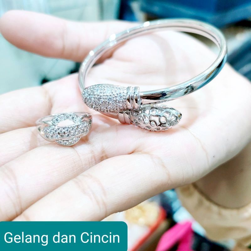 Gelang tangan xuping wanita lapis emas dan cincin silver