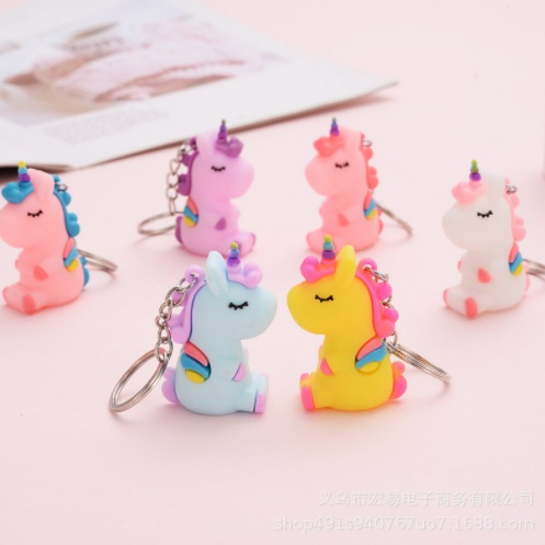 GANTUNGAN KUNCI 3D UNICORN BERSAYAP LUCU IMUT / MAGICAL UNICORN KEYCHAIN / GANTUNGAN KUNCI 3D UNICORN BERSAYAP LUCU IMUT / MAGICAL UNICORN KEYCHAIN