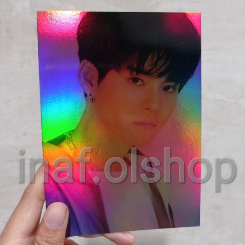 

postcard hologram treasure yoshi
