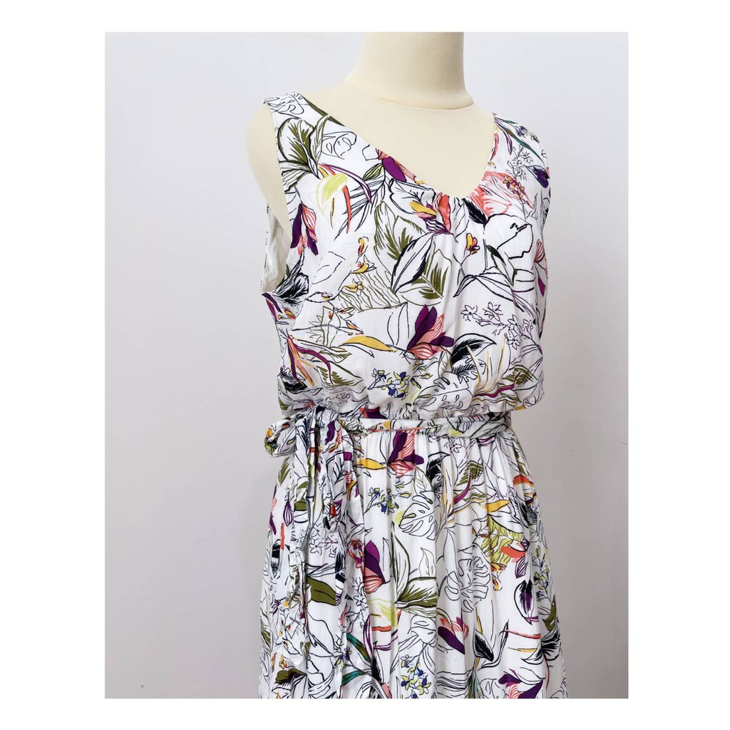 A New day print sleeveles summer dres