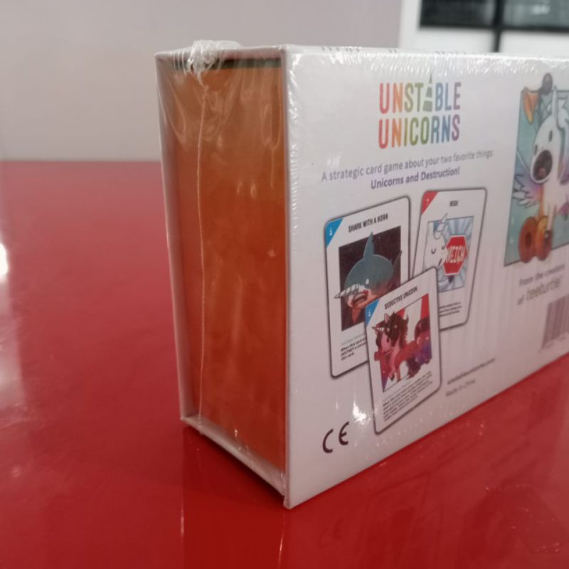 unstable unicorns base board game