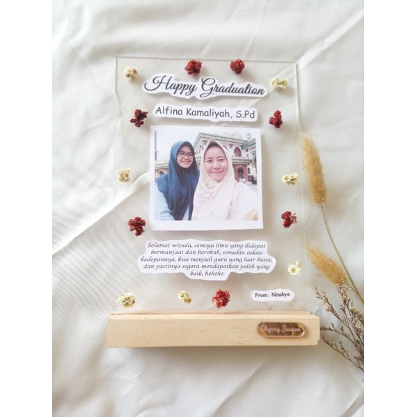 Akrilik custom acrylic | akrilik hias kado hadiah gift ulang tahun wisuda lamaran