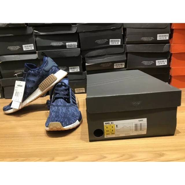 Sepatu Adidas NMD R1 Original