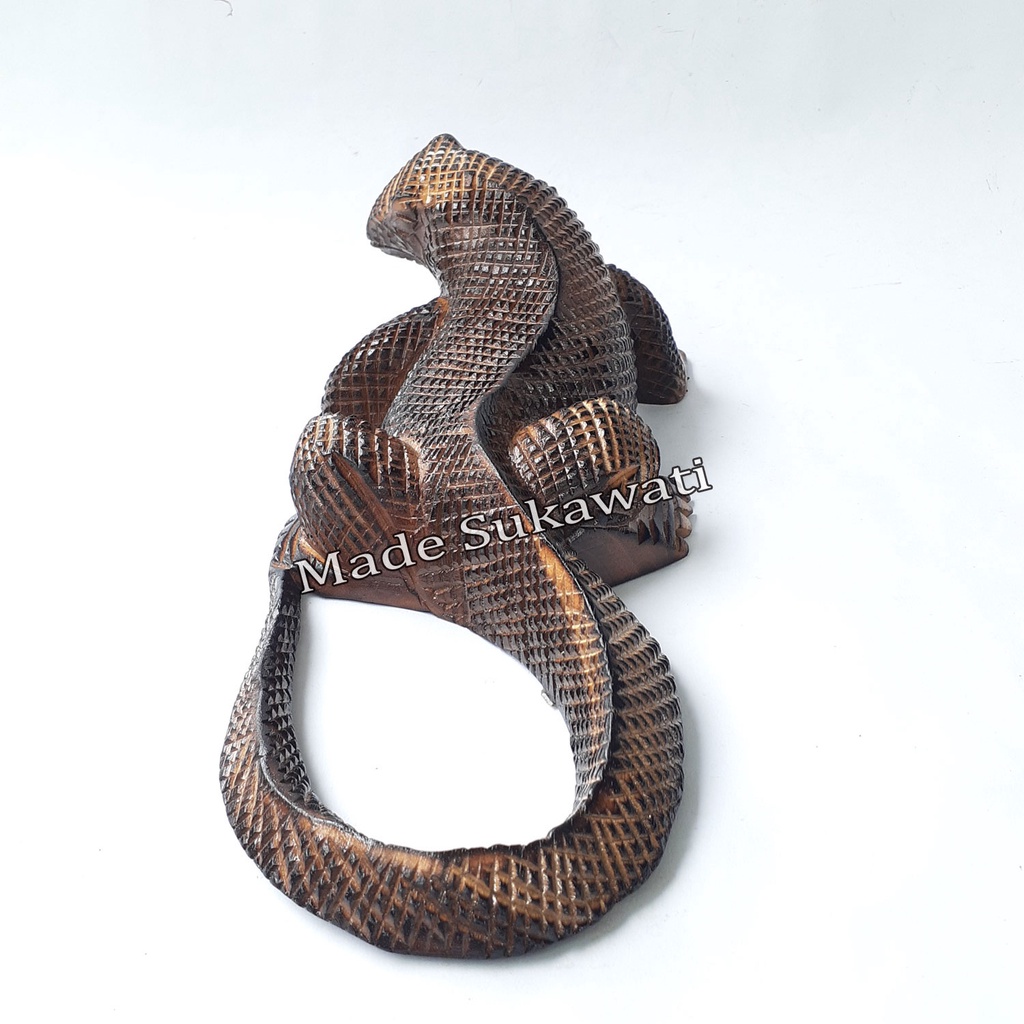 Kerajinan Patung kayu komodo hiasan ukiran biawak handmade bali