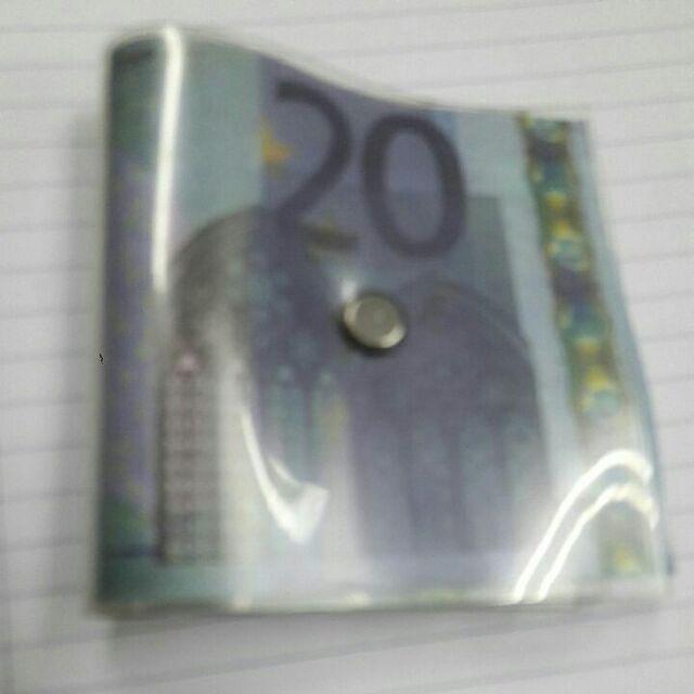 Money Door Stopper Unik Pengganjal Pintu Bahan Plastik Mata Uang Yen Jepang