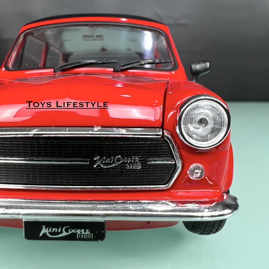 Welly Diecast - Mini Cooper 1300 Skala 1:24 (Merah)