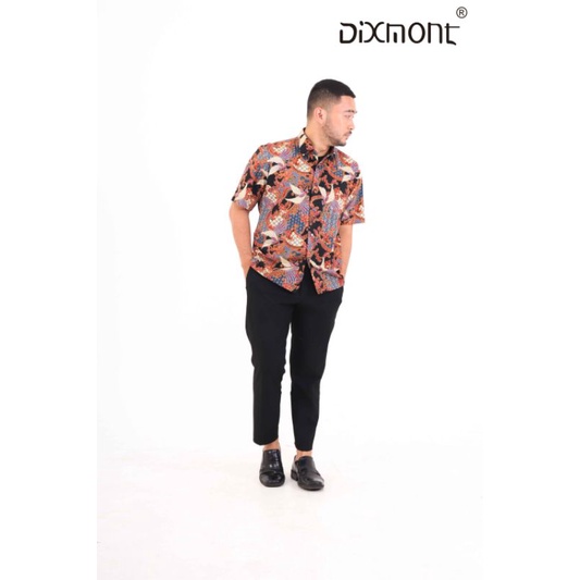 Dixmont Kemeja Pria Batik Pendek Hem BS00121