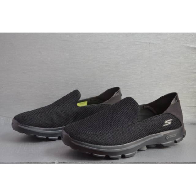 Sepatu Casual Skechers GoWalk 3 Lounge Original Murah