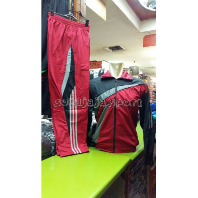 Stelan jaket training / seragam olahraga / terima sablon bordir / setelan jaket olahraga